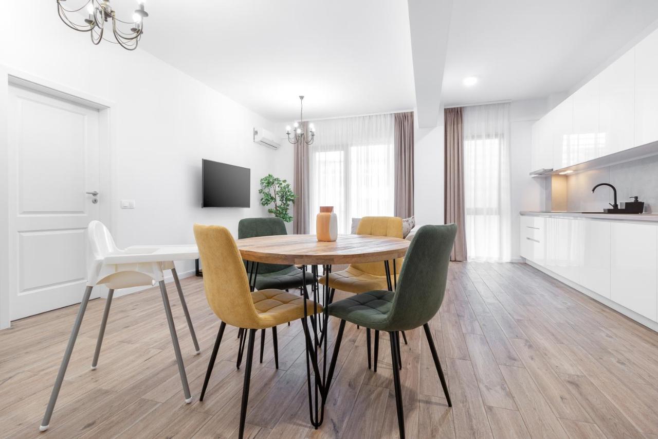 Ferienwohnung Crisana Flats Oradea Exterior foto
